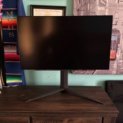 LG 27″ UltraGear OLED 240Hz Gaming Monitor — Excellent Condition!
