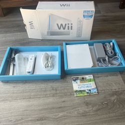 Wii all items in original box Wii sports included