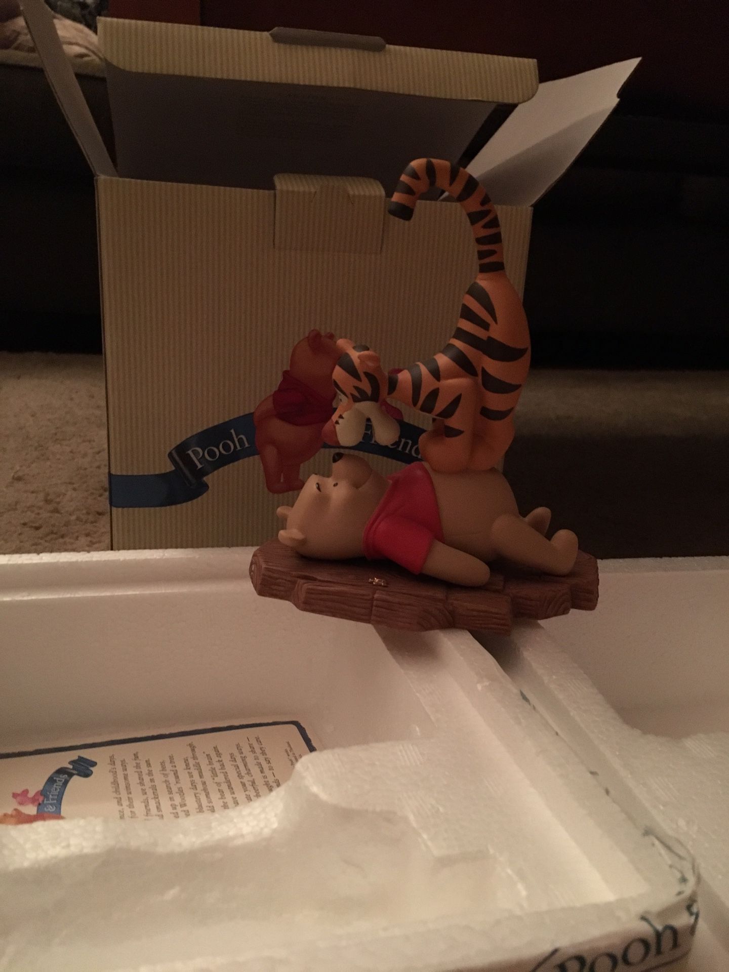 Disney Pooh/Tigger figurine