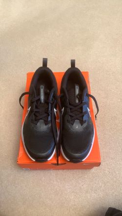 BRAND NEW Nike Big Kids Cosmic