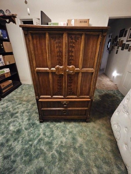 Antique Wardrobe Armoir