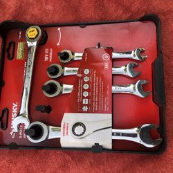 Ratcheting Wrenches $30