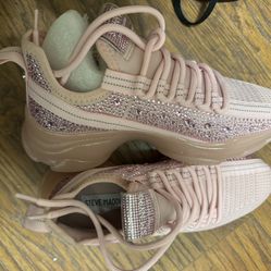 Steve Madden Women Sneakers 