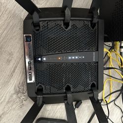 Nighthawk Gaming WiFi router