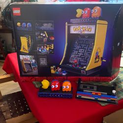 Lego PAC Man Console