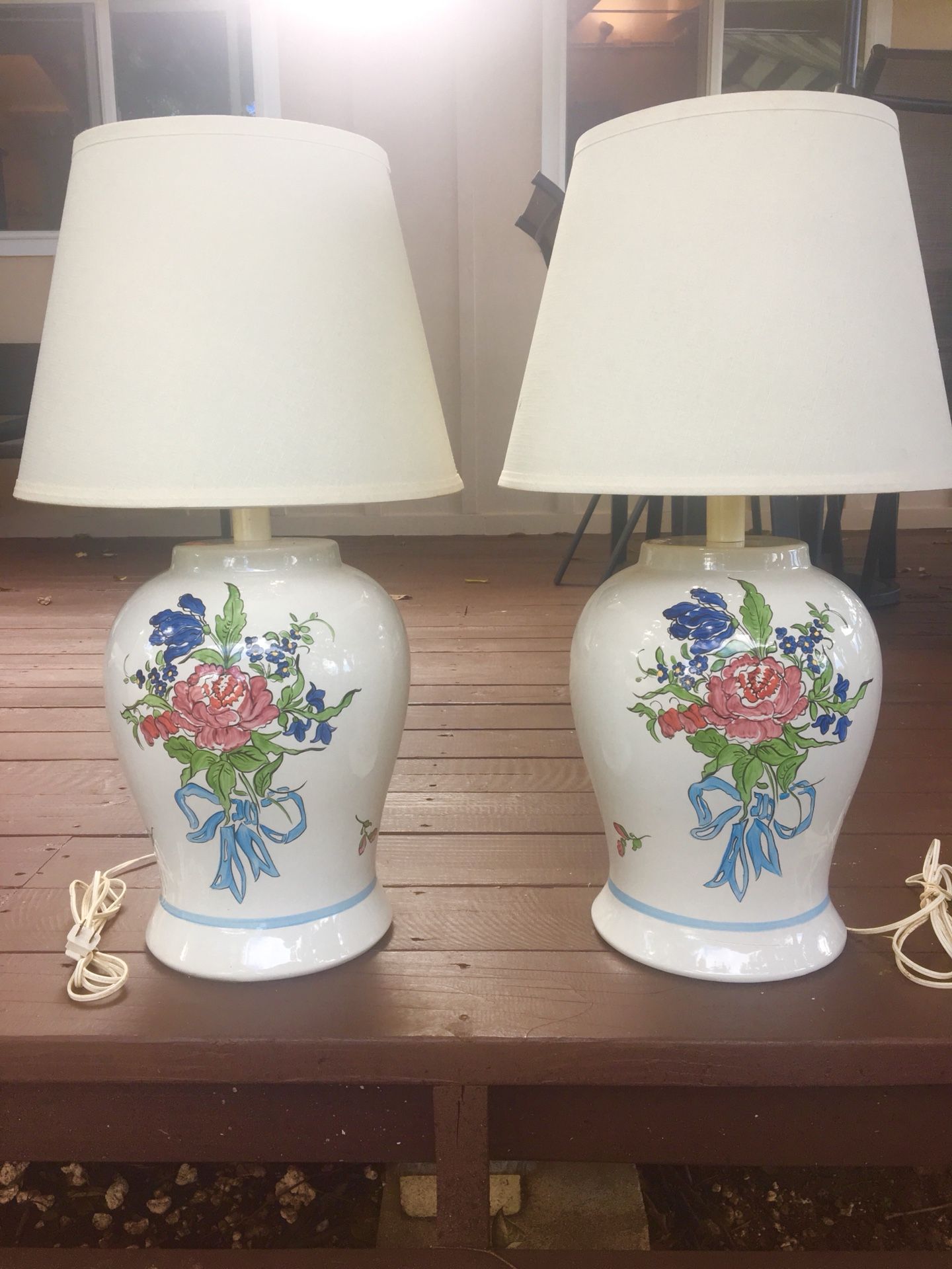 Two Ceramic painted Flower Lamps