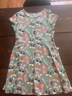 Girls dress