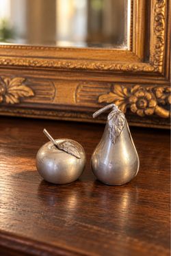 Pear and apple salt and pepper shakers