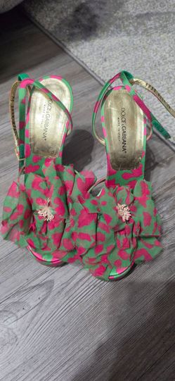 Dolce & Gabbana Vintage Print Platform Sandals.Size 7