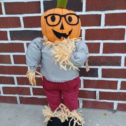 New 25 Inches Scarecrow Halloween Decor 