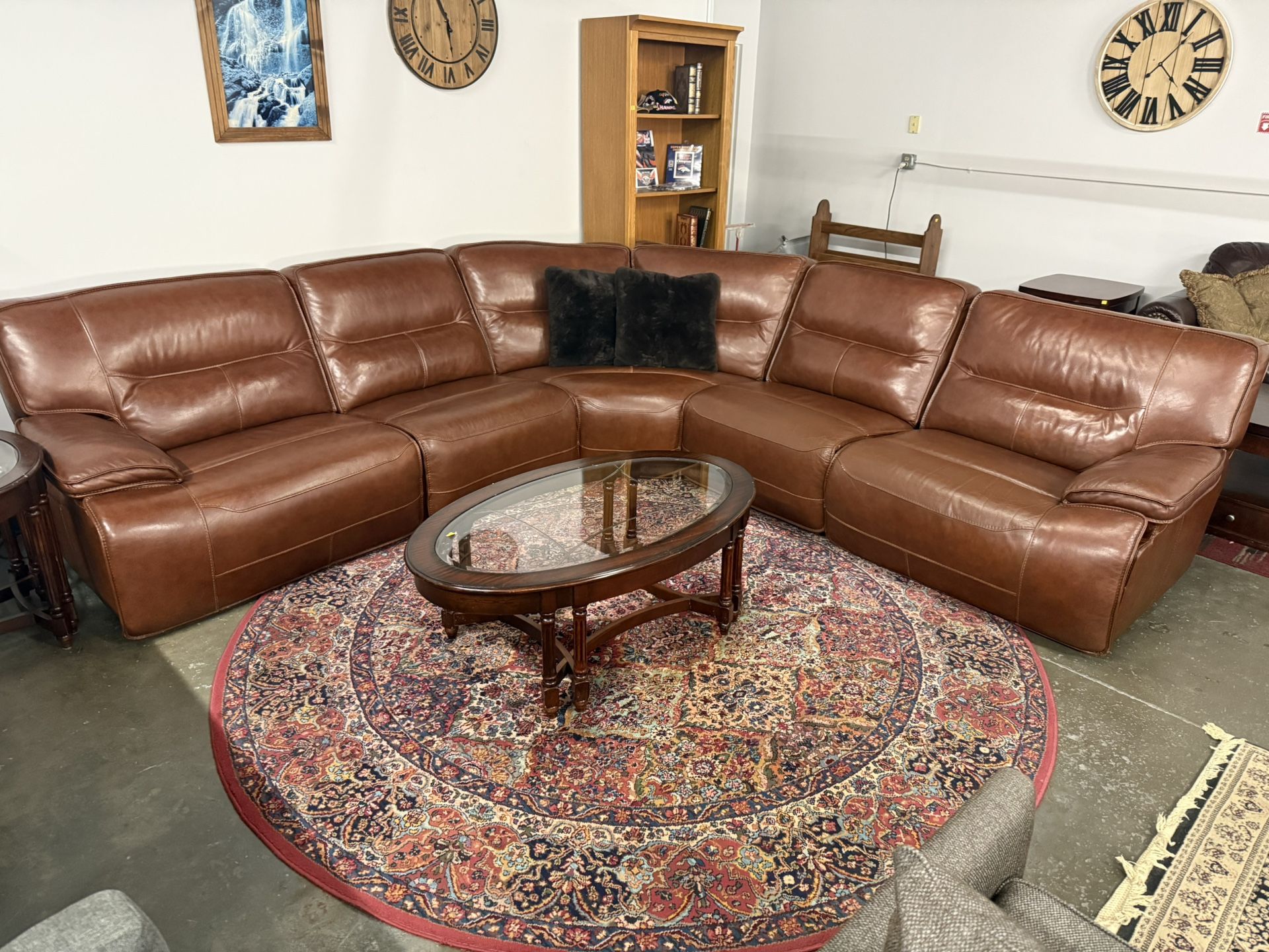 Luxurious Brown Leather Reclining Sectional – 3 Reclining Seats for Ultimate Comfort