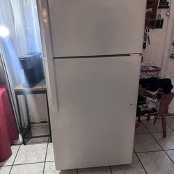GE Fridge