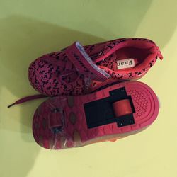 Girls Heeleys Size 1.5 Youth