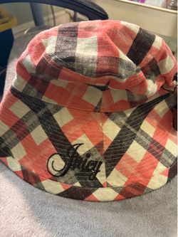 Juicy bucket hat