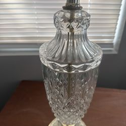 Beautiful Crystal With Gold Tone Lamp