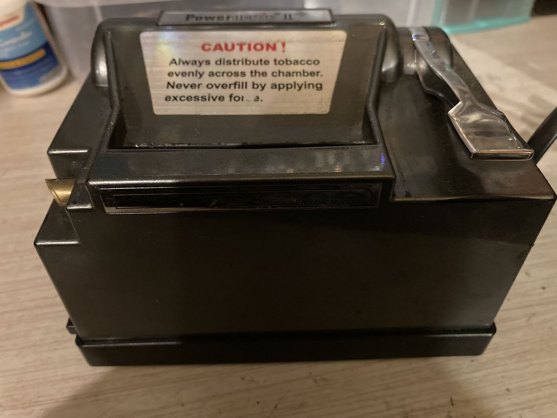 Auto cigarette Roller