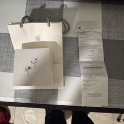 Airpods Pro (2nd Generation)