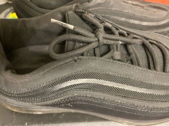 Work shoes