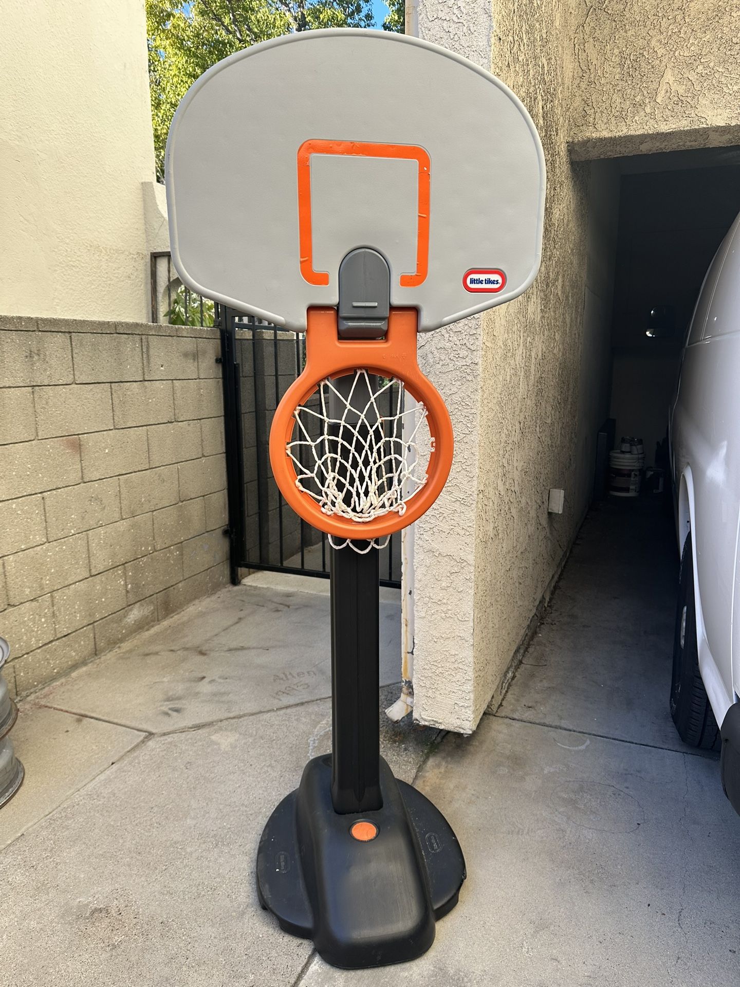 Basketball Hoop