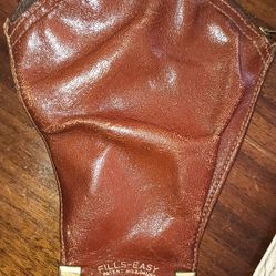 Vintage Antique England Yorkshire Leather Unisex Zippered Purse Moneybag Billfold