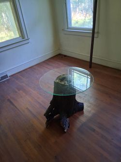 Tree stump table reduced