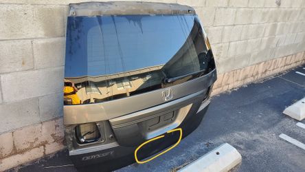 Honda Odyssey Hatch 2005 2007 2008 Small Lower Dent Works Perfect CHEAP ONLY $90