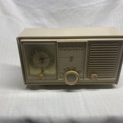 Old antique radio Motorola