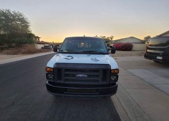 Ford van 2008
