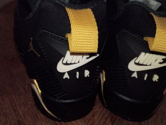 Jordans youth boys size 5.5