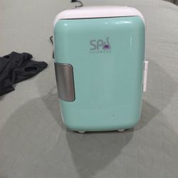 Mini Refrigerator 