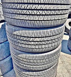 245/55/18 Goodyear set de Tired con 80% de vid alas 4