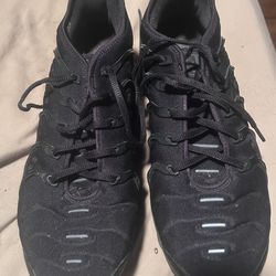 Mens Air VaporMax Plus in Black & Dark Grey Nike