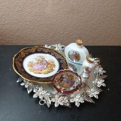 EXQUISITE LOT of 4pcs Limoges France COURTING porcelain Miniature Decor