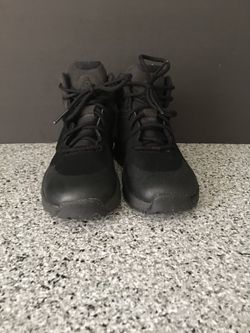 Nike ACG Boots (waterproof) Sz 13C