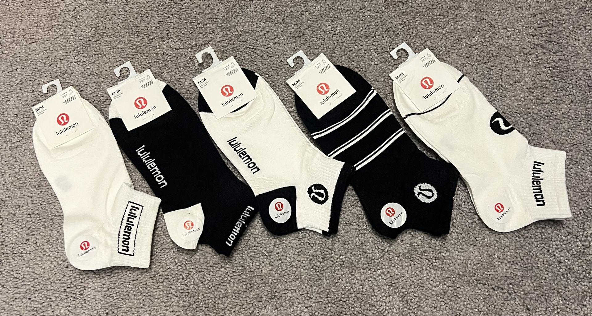 5 Lululemon Ankle Socks Women’s Medium 