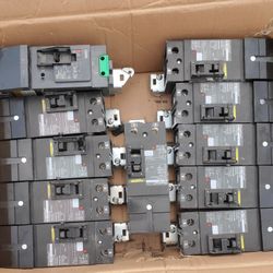 SQUARE D SCHNIDER BREAKERS POWER PAC USED EXCELENT CONDITION (3)175A..(6)100A..(1)150..(1)60A .. $75 EACH ONE ALL FOR $800