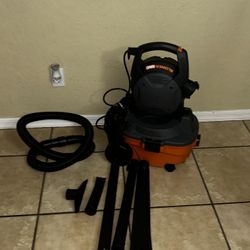 Ridgid 4 Gallon 6.0 HP Wet Dry Vac With Detachable Blower **$60 Firm