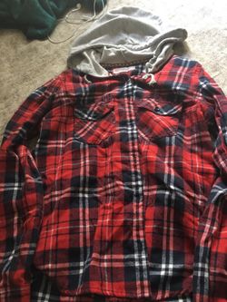 Blouse size large but fit small medium