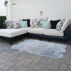 Sectional Couch Beige 