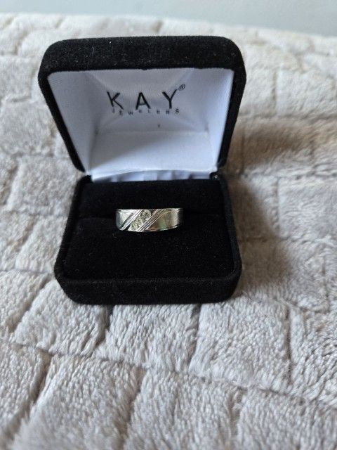 KAY JEWELERS White gold ring for men