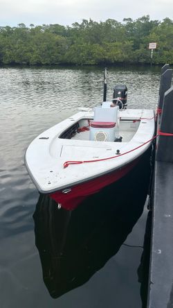Hewes Red-fisher, 2004 Mercury EFI 200HP