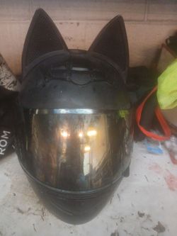 Black Full-Face Motorcycle Helmet with Cat Ears