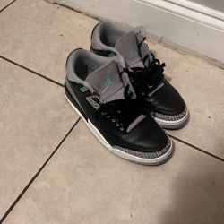 Jordan 3s Green Glow 