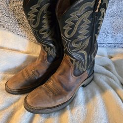 Womens Ariat Western Boots Size 9b