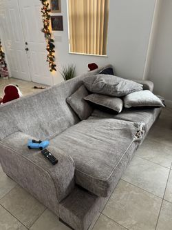 Oversized Couch And Loveseat 