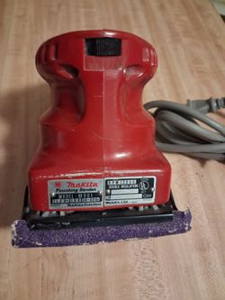 Makita Finishing Sander M-901