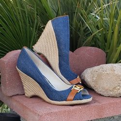 Michael Kors Meg Peep Toe Espadrille Wedges in Indigo Denim (Blue .