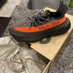 Yeezy Beluga V2