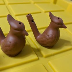 Vintage Clay Whistling Sparrow 