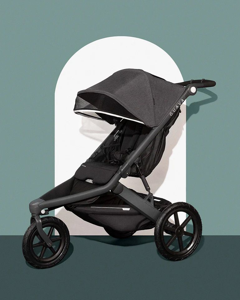 Guava Roam Stroller. Black & Gray